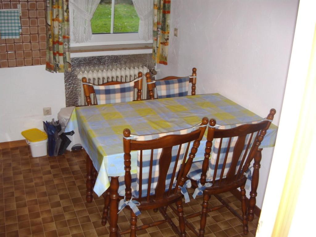 Ferienwohnungen Seidenweber Schmallenberg Camera foto